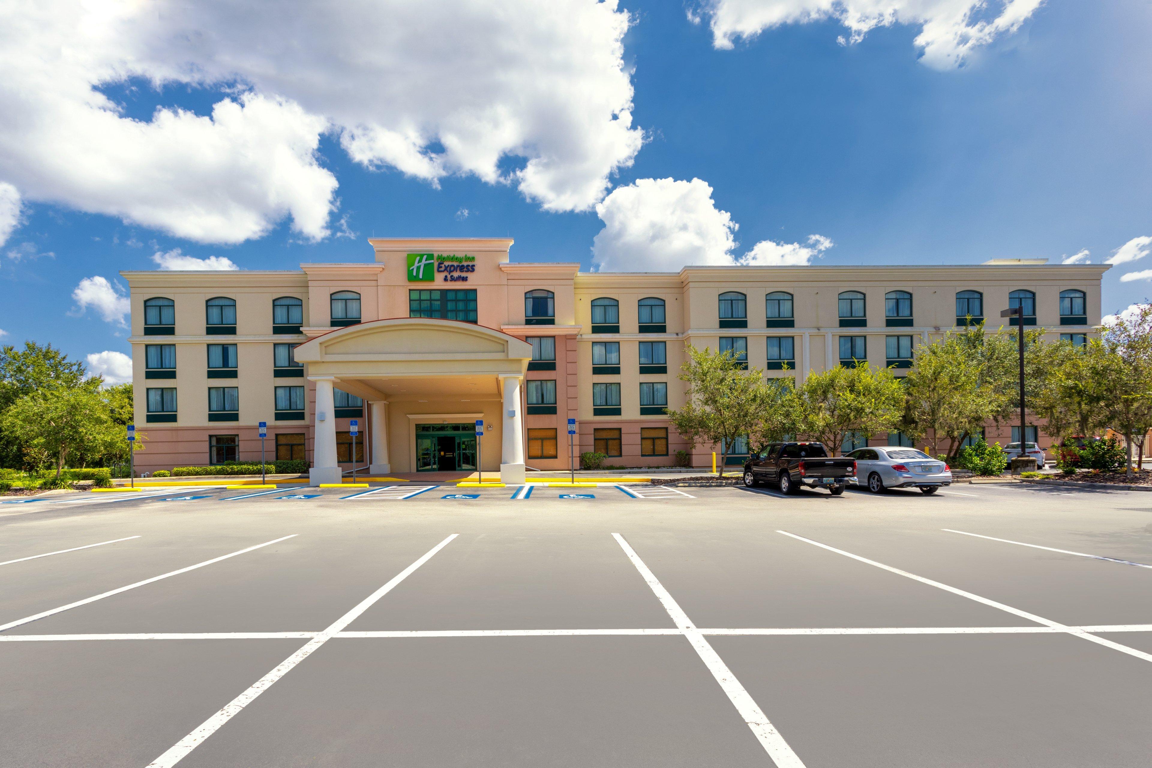 Holiday Inn Express & Suites Bradenton East-Lakewood Ranch By Ihg Exterior foto